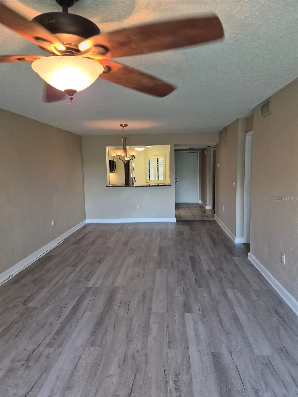 4101 FAIRVIEW VISTA 5