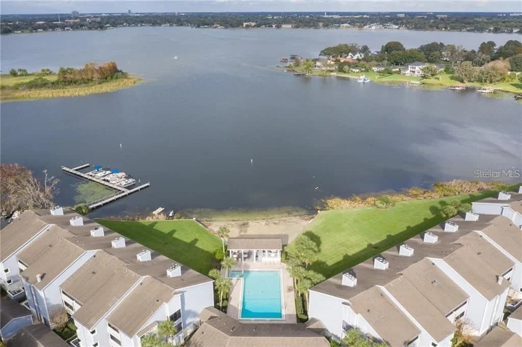 4101 FAIRVIEW VISTA Point #230 5