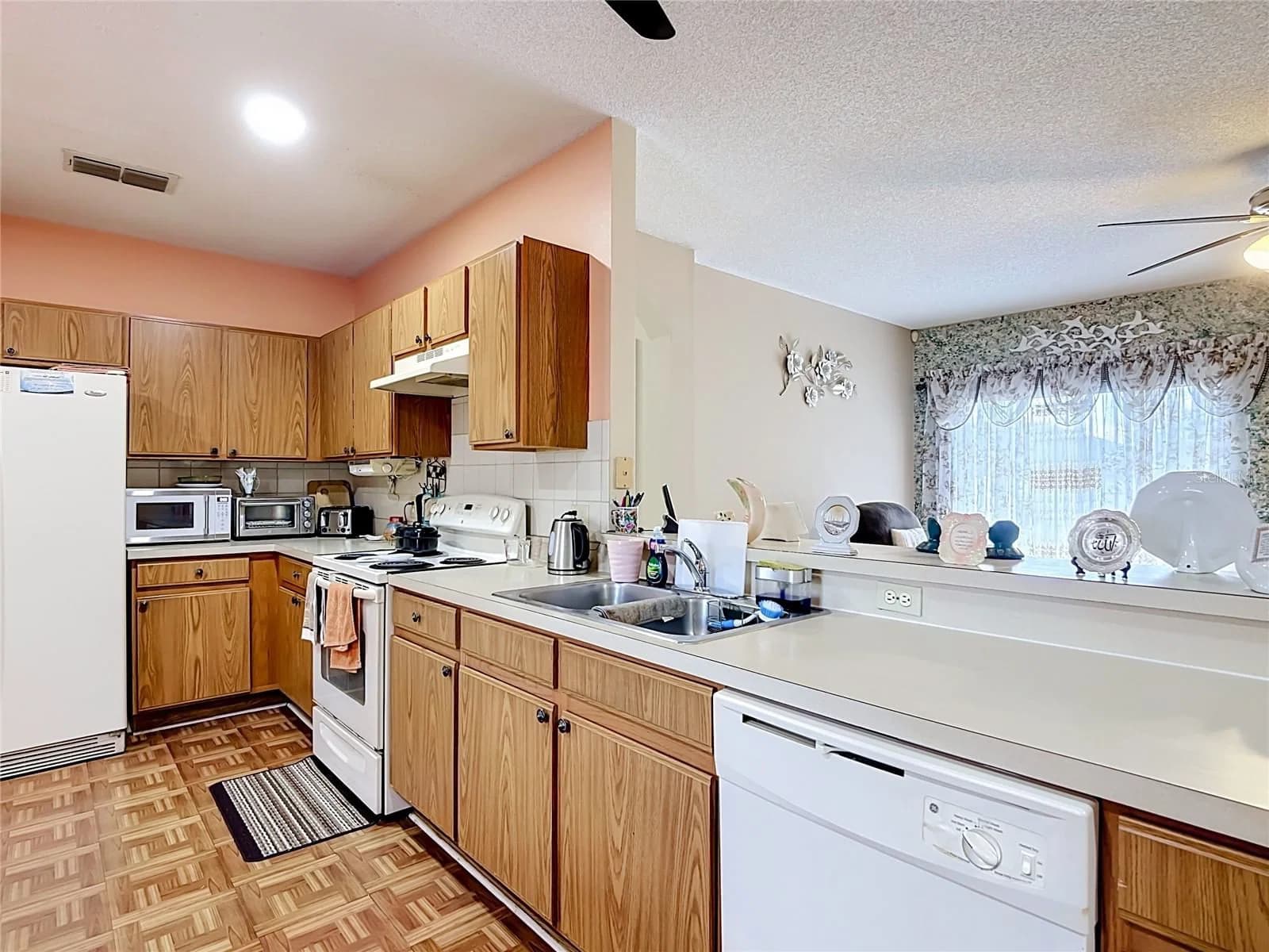 1014 DEDDINGTON 5