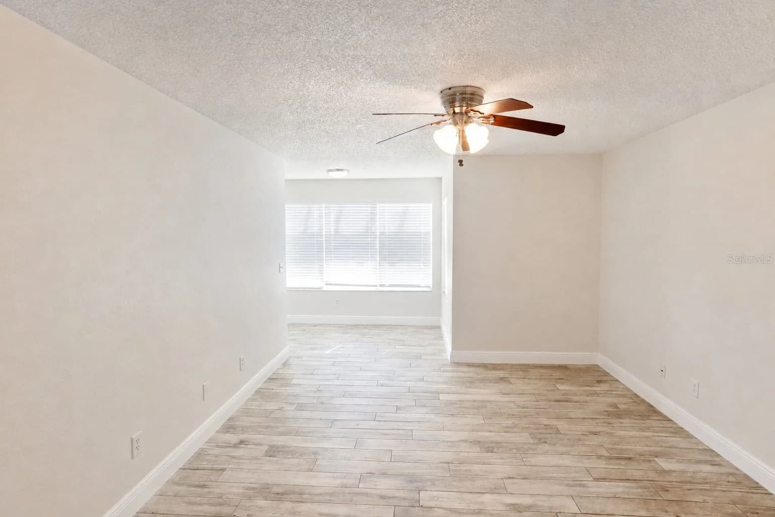 5156 CONROY 4