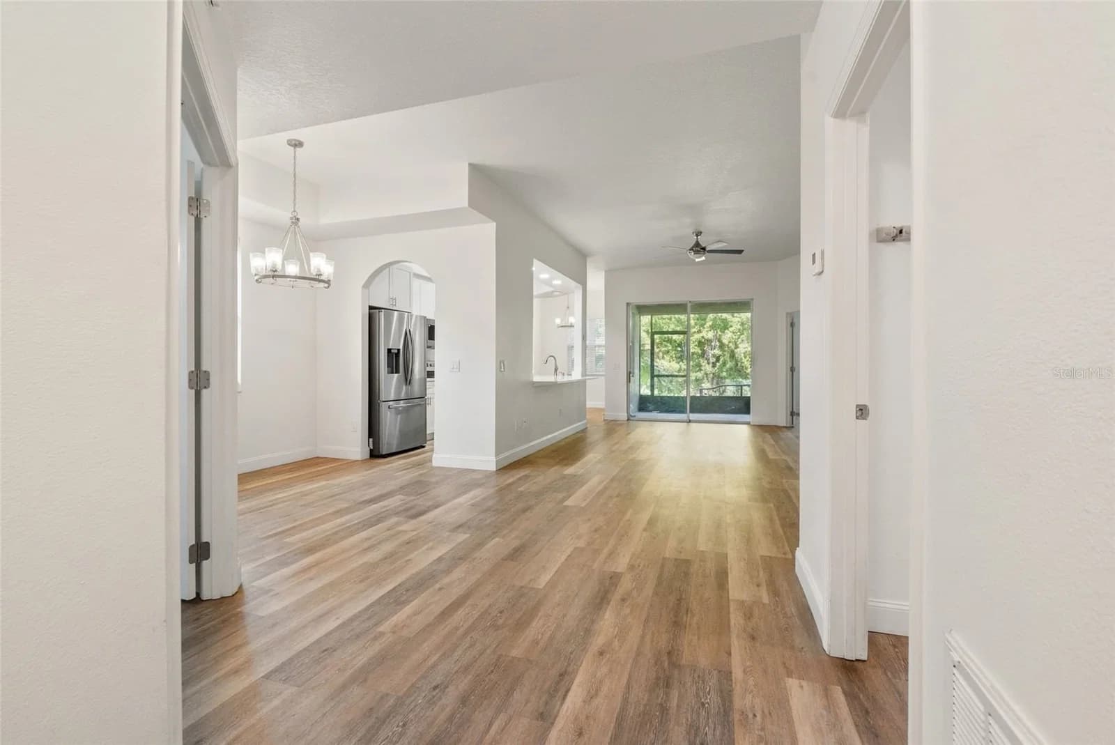 9416 MYRTLE CREEK 5