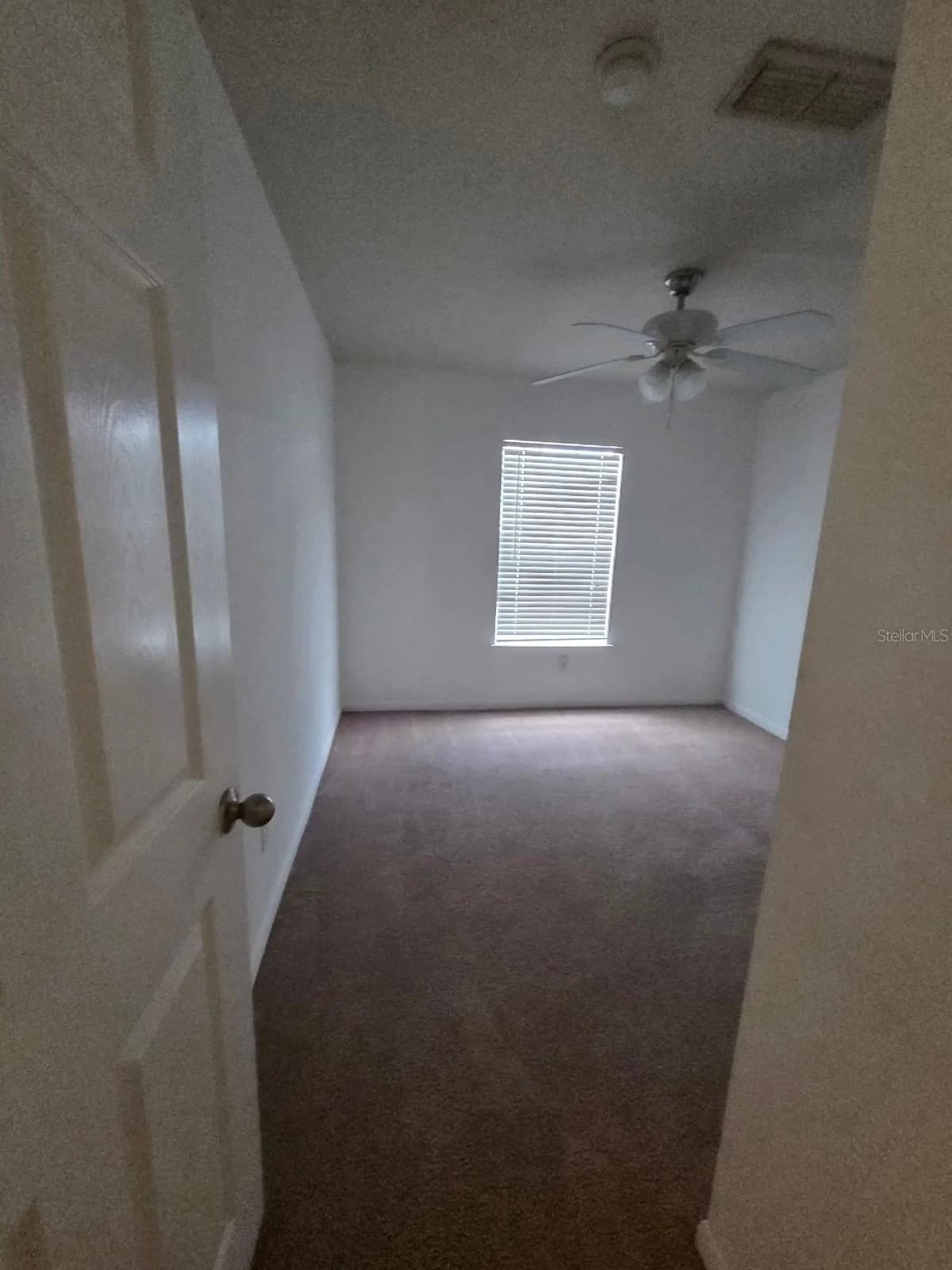 9165 LEE VISTA 5