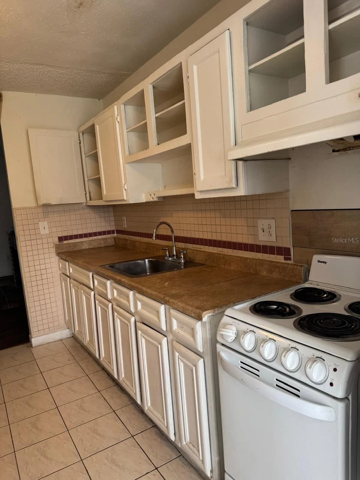 2336 HUNTINGTON GREEN Court #90 5