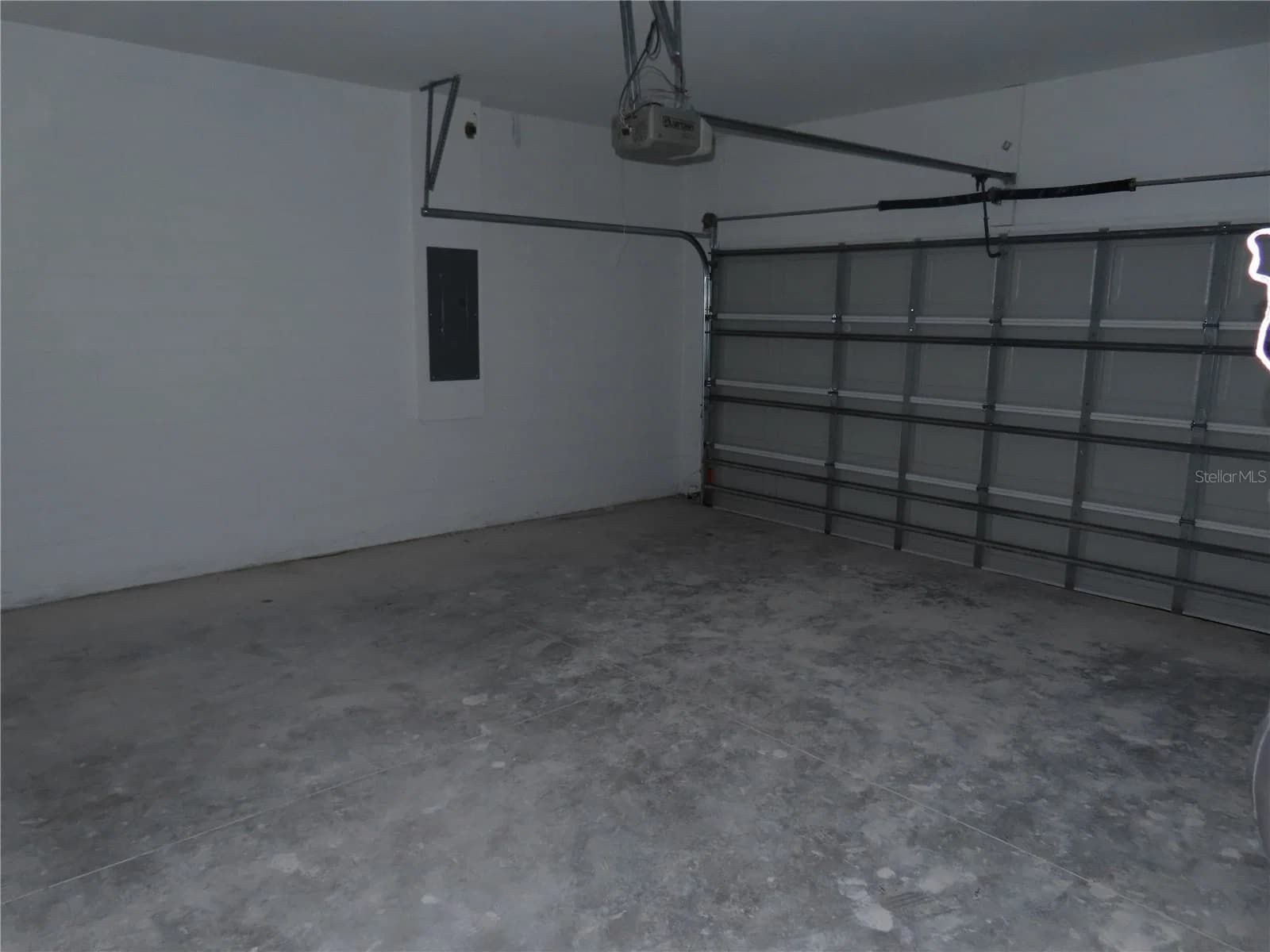 4525 RALEIGH 5
