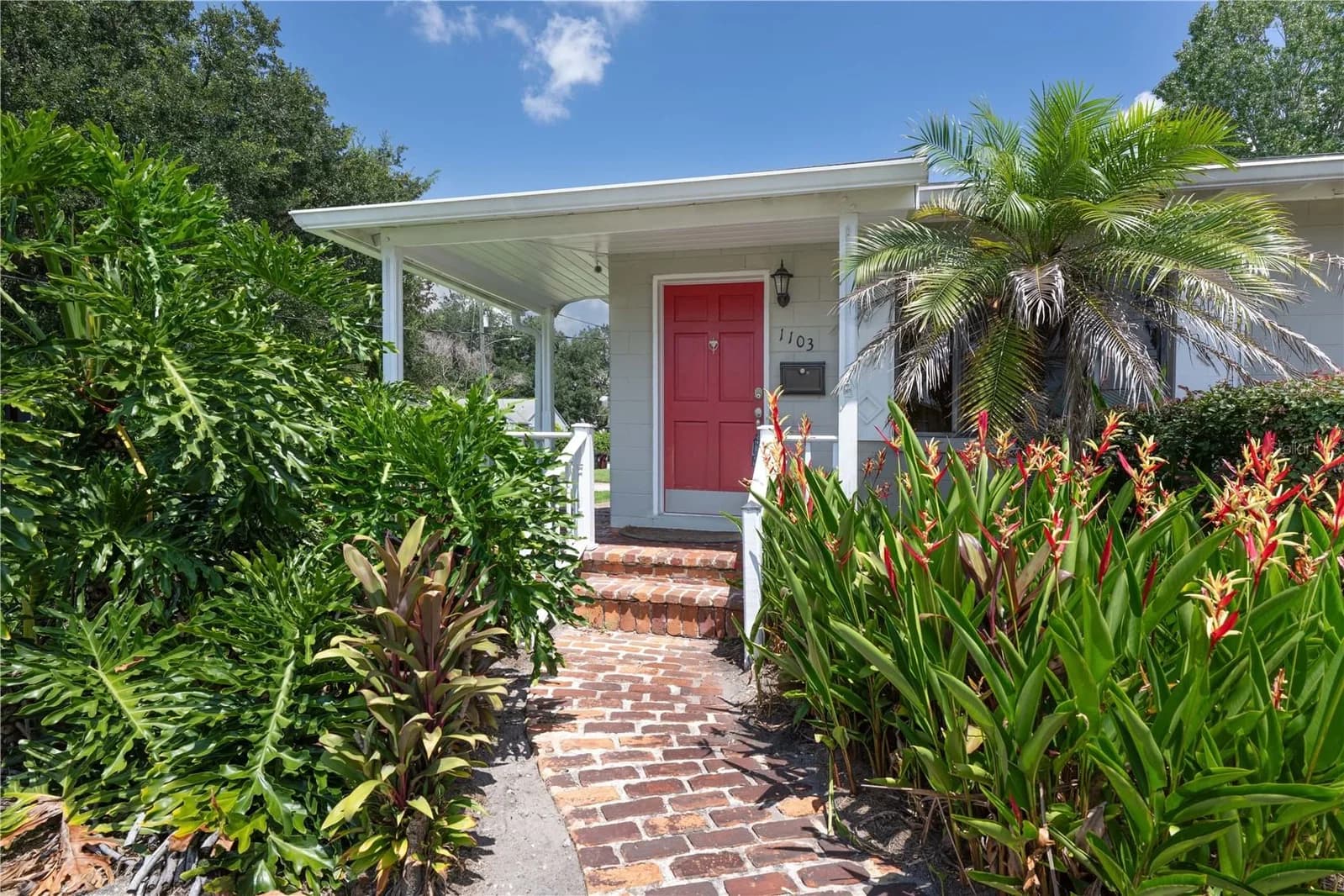 1103 BRIERCLIFF 3
