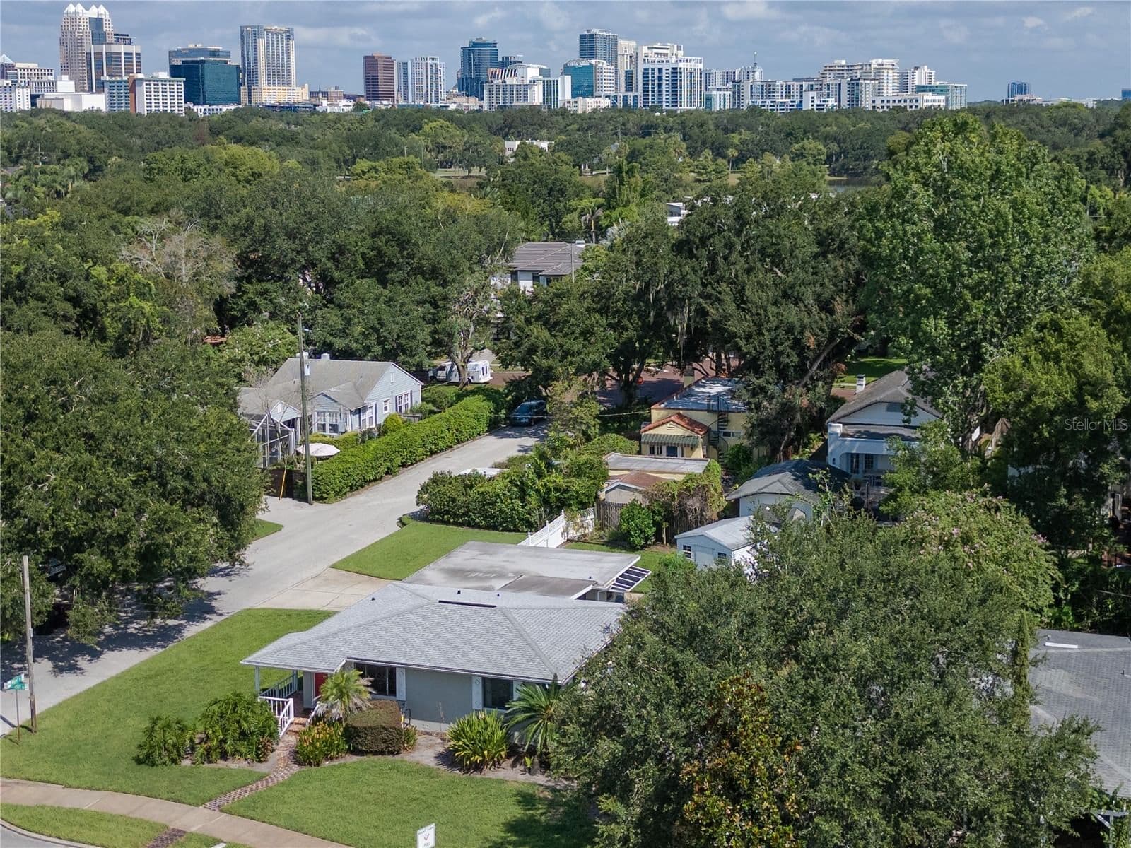 1103 BRIERCLIFF 2