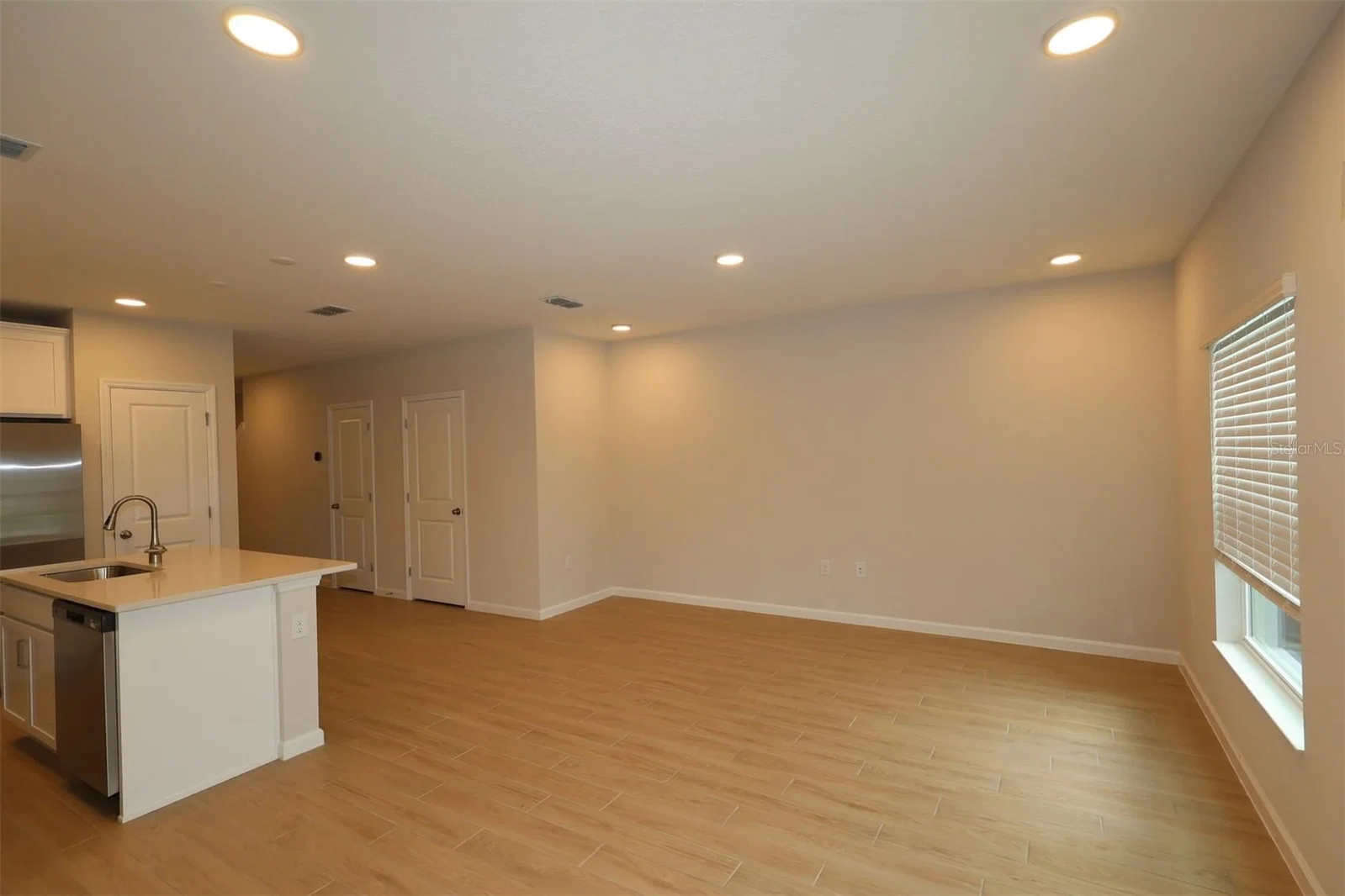 6108 FELLOW WAGON Way, Orlando, FL 32822 3