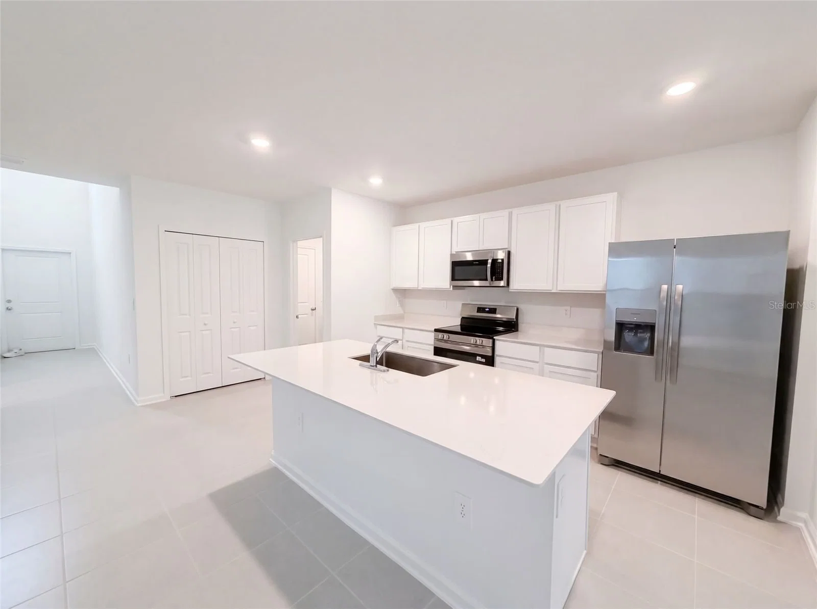 5420 MEADOW WALK 2