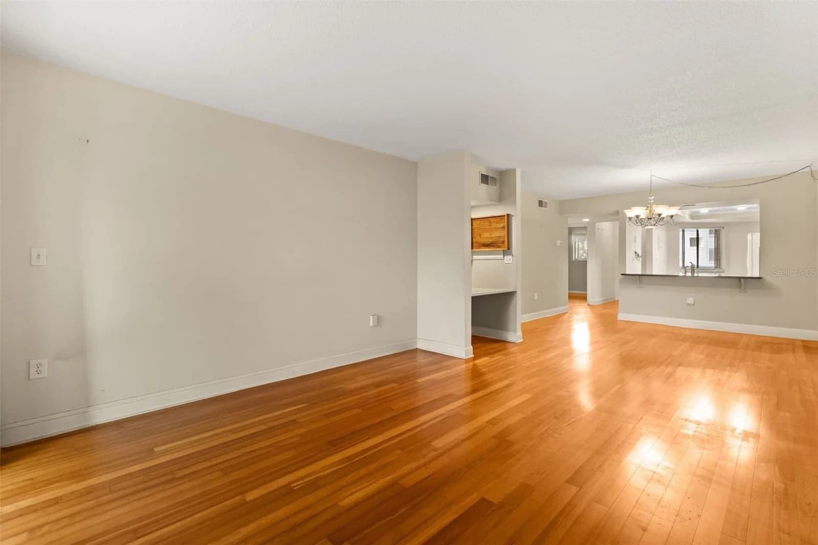 4101 FAIRVIEW VISTA 4