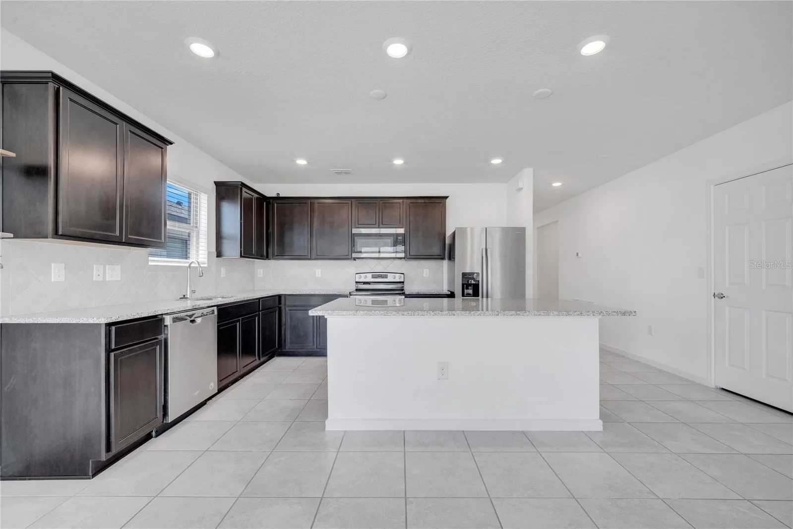 309 CITRUS ISLE 5