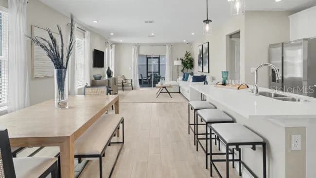 4144 SILKTREE 4