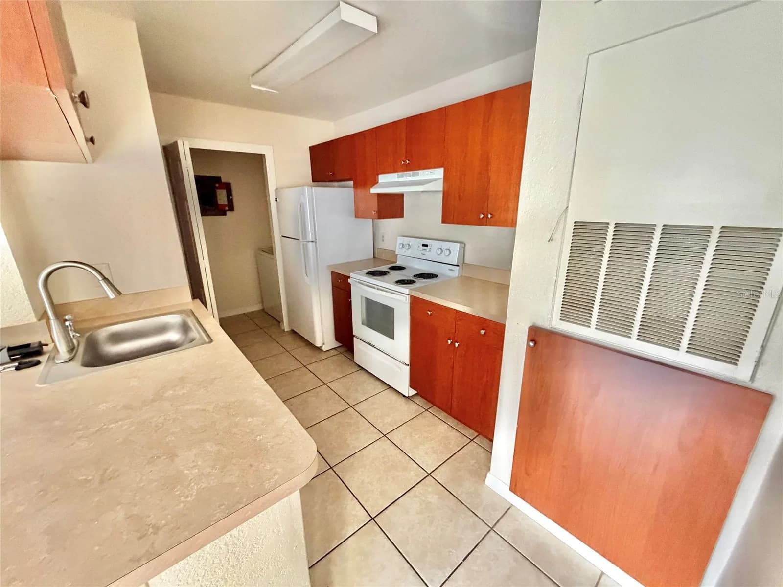 2550 ALAFAYA Trail #2111 5