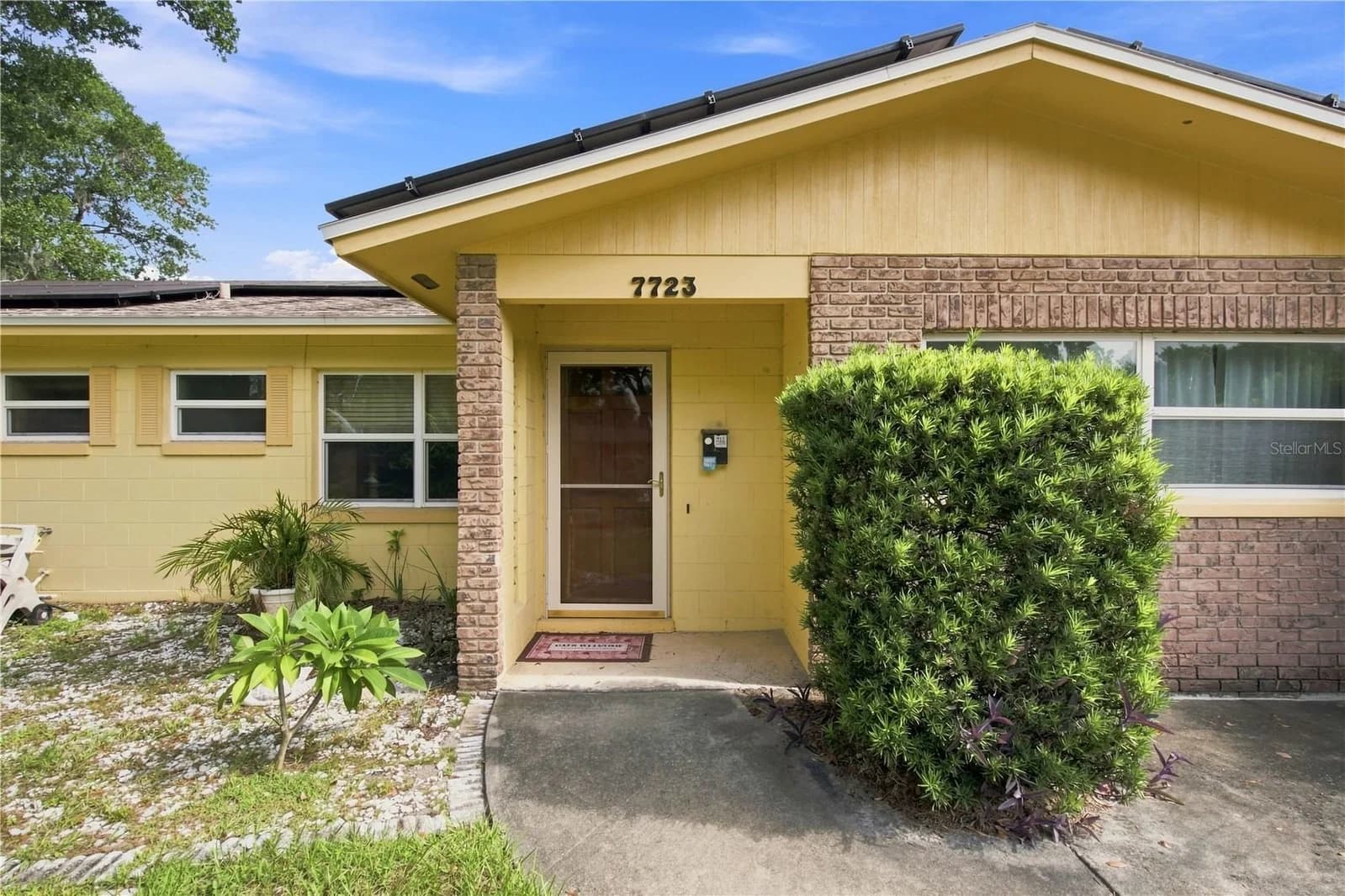 7723 AVONWOOD 2