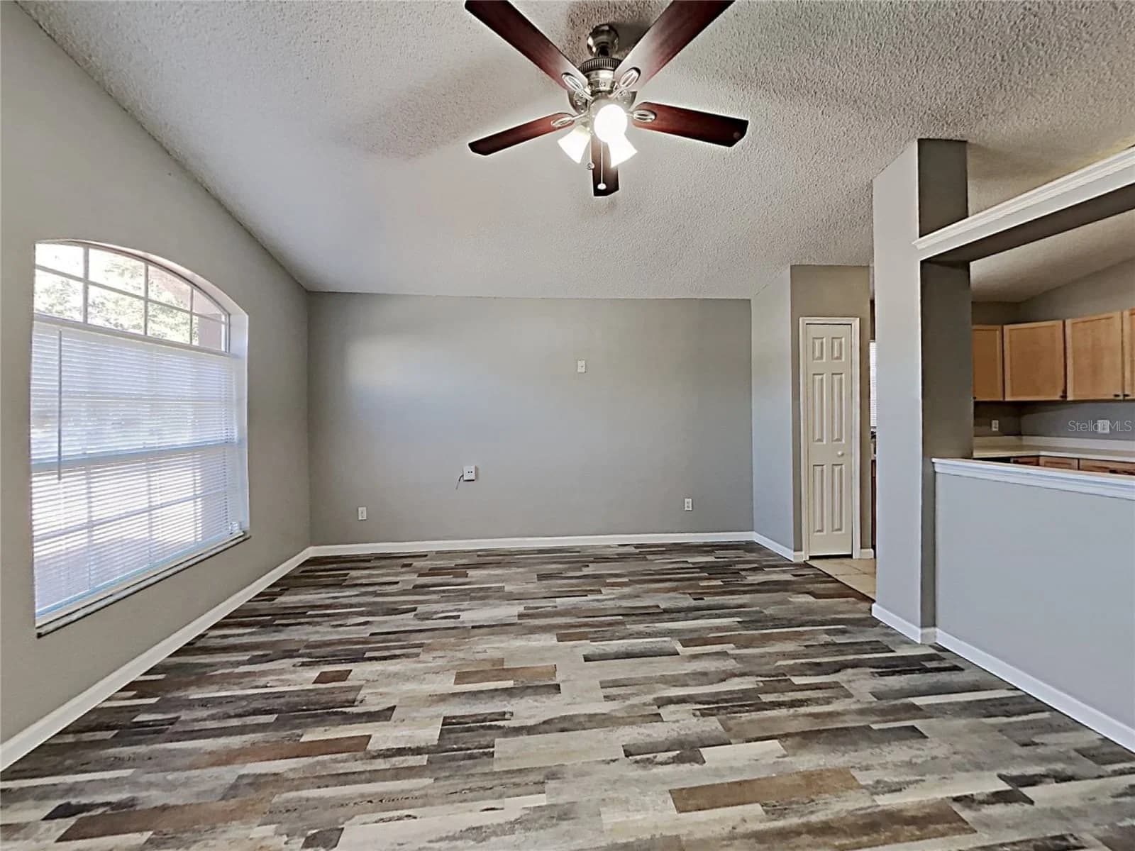 7135 EDGEWATER SHORES 2