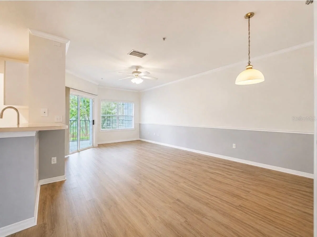 3589 CONROY 5