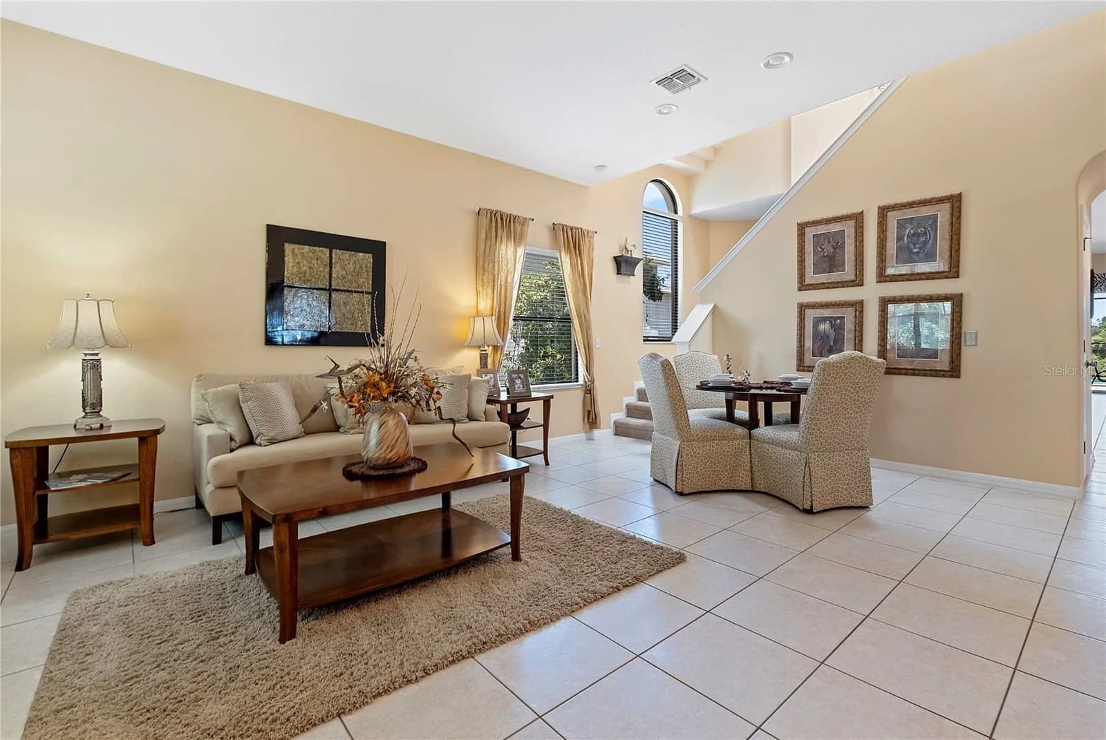 358 LAKE DAVENPORT 4