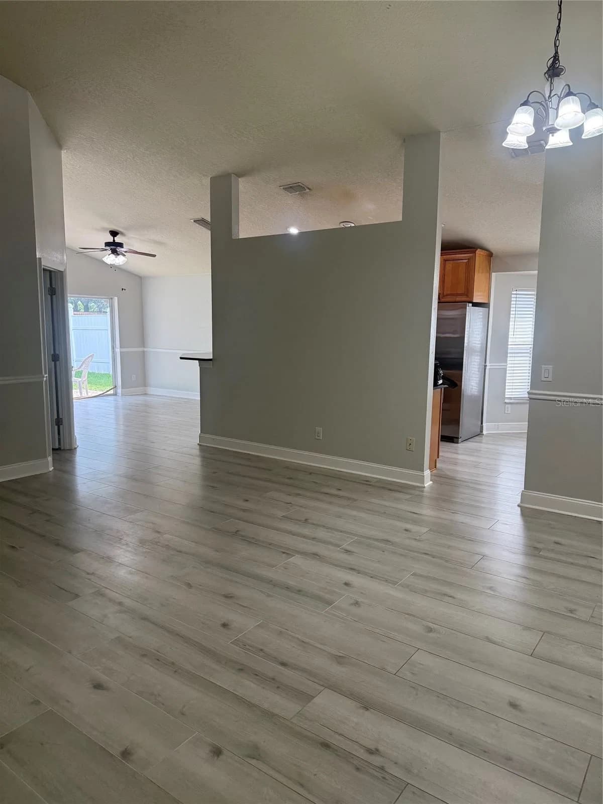 6778 FERNRIDGE 4