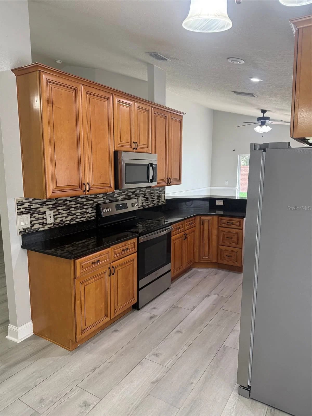 6778 FERNRIDGE 5