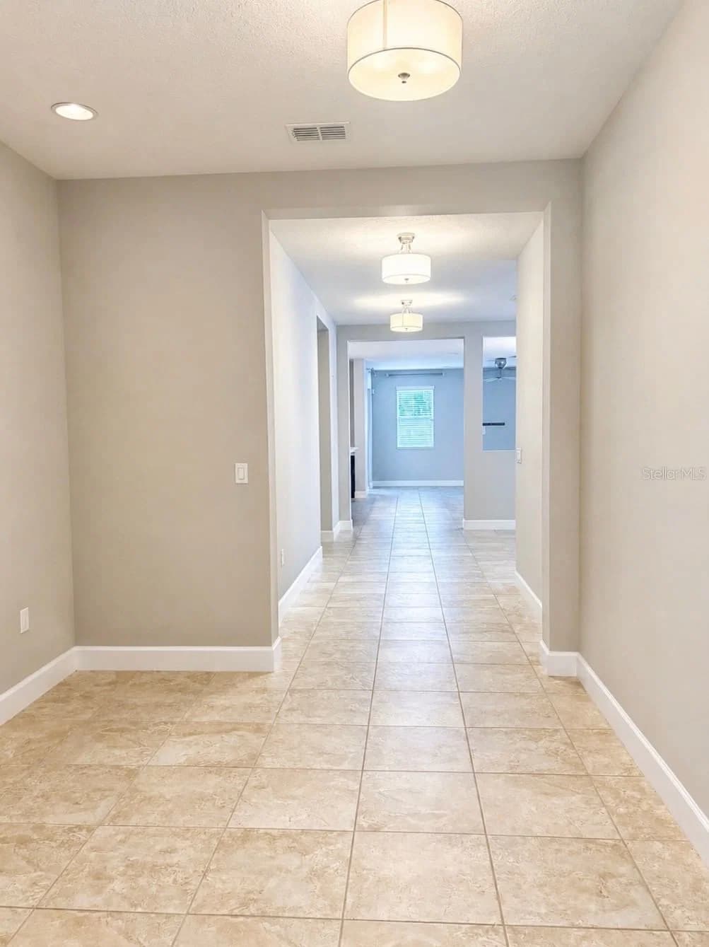 11537 CHATEAUBRIAND 3
