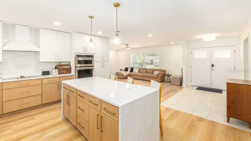 2086 WINNETKA 5