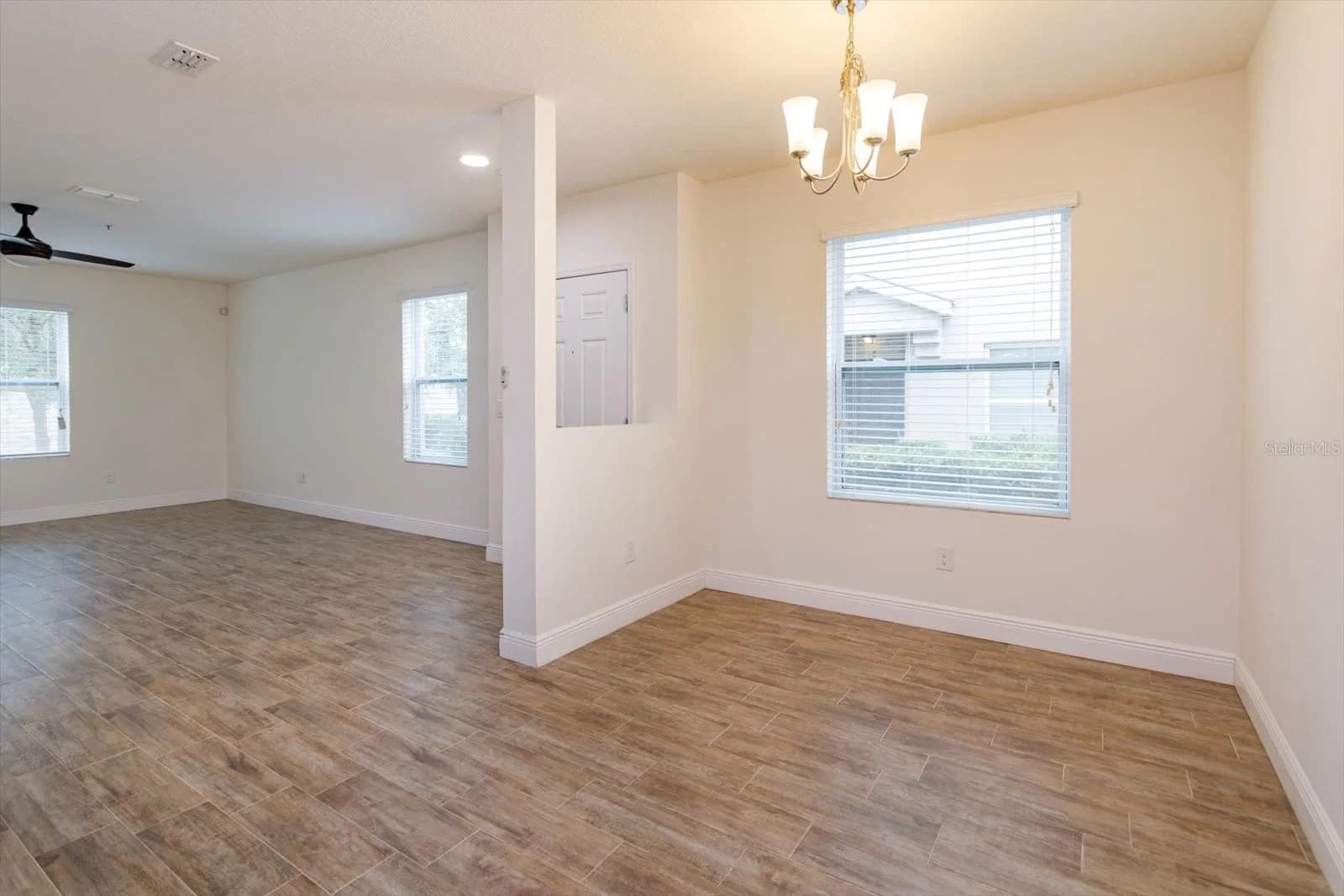 3641 SENECA CLUB 4