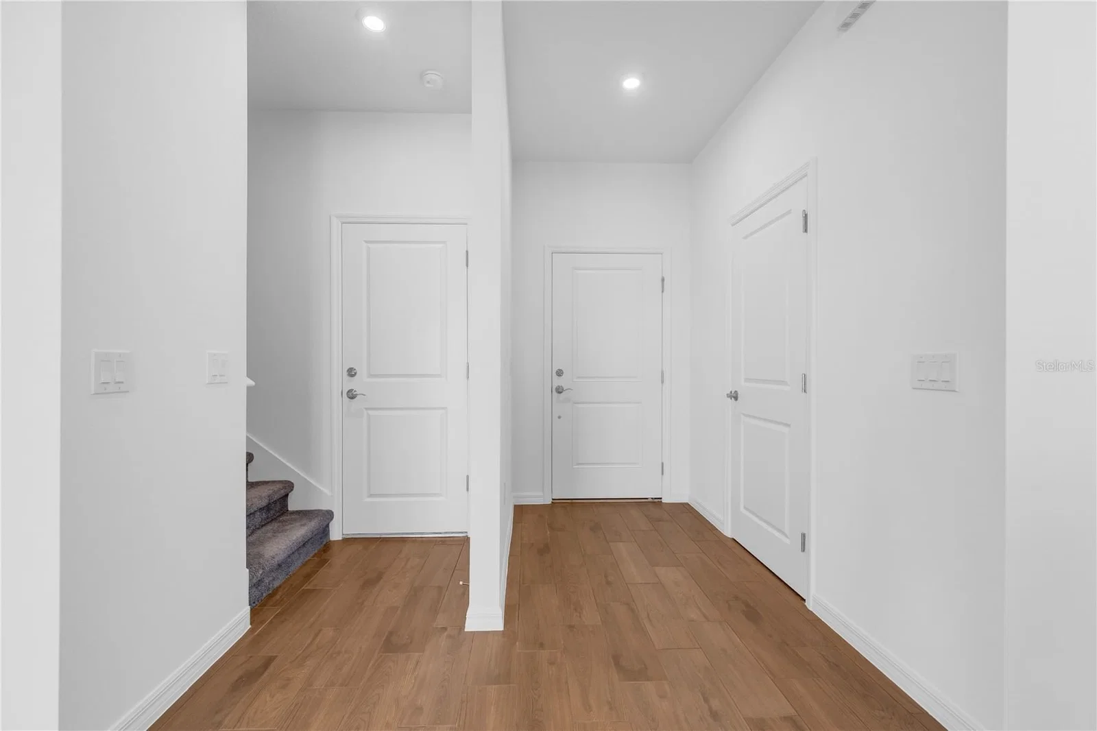 4450 RIVER BEACON 4