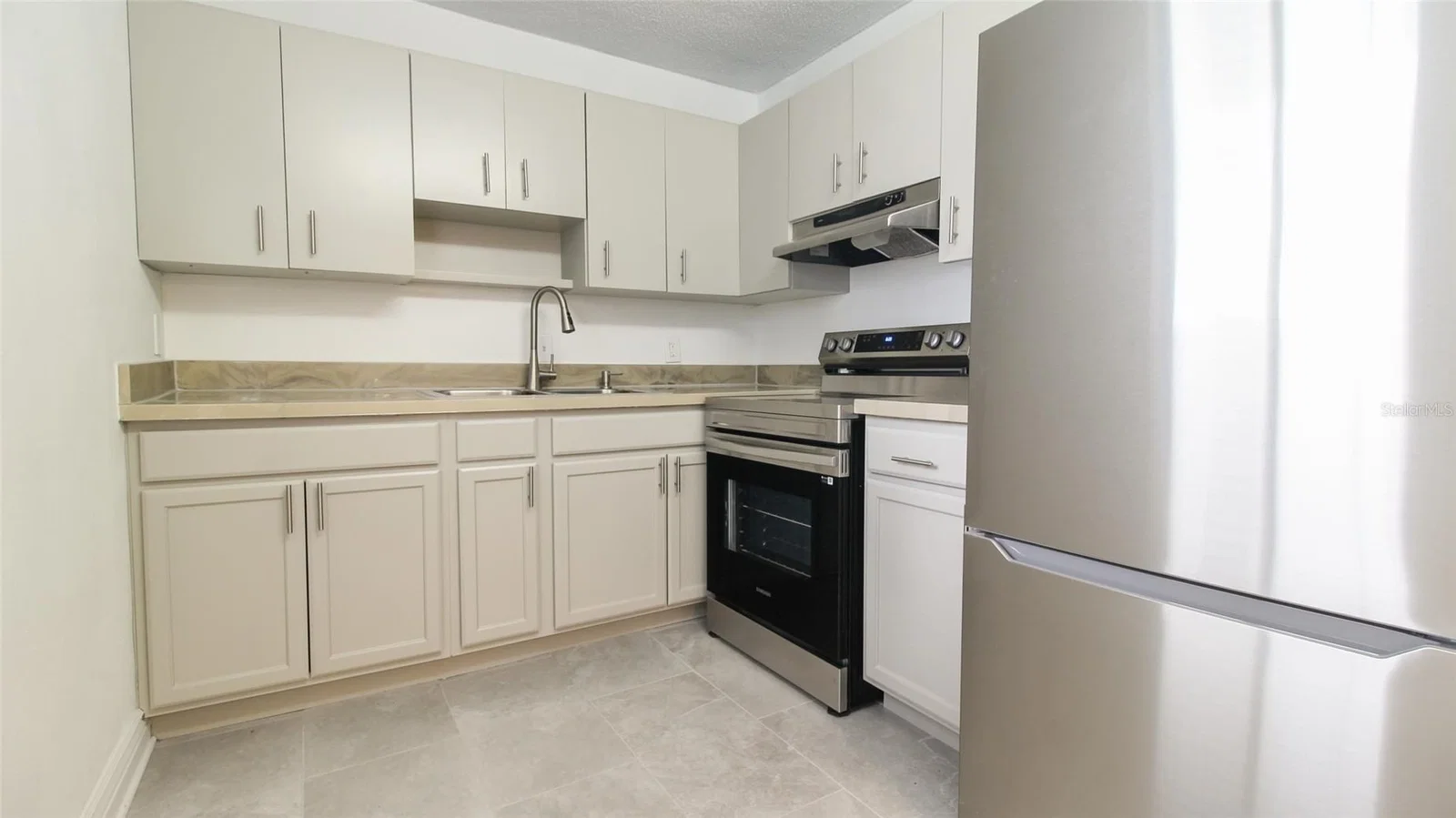 2509 OAK PARK 3