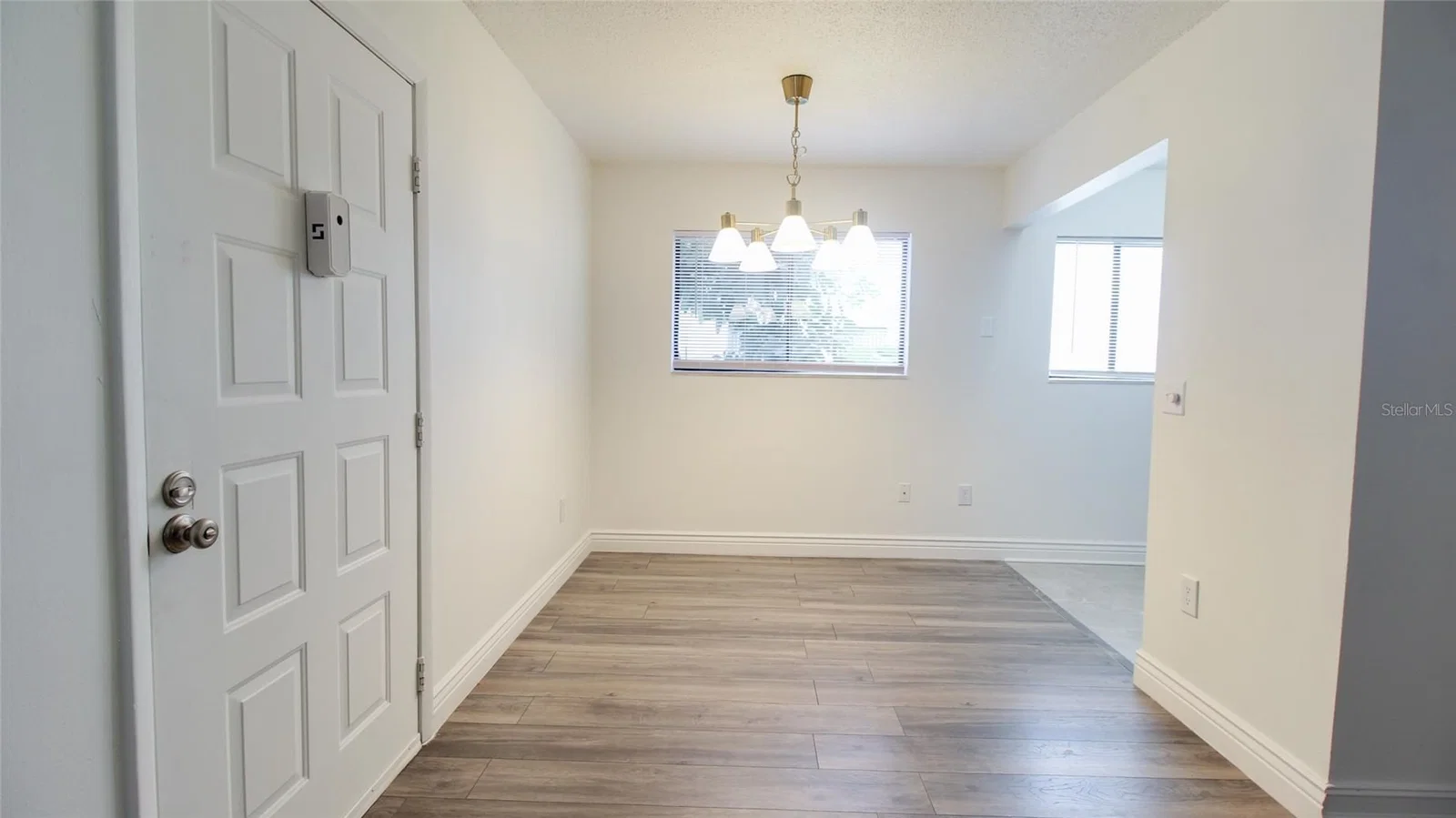 2509 OAK PARK 5