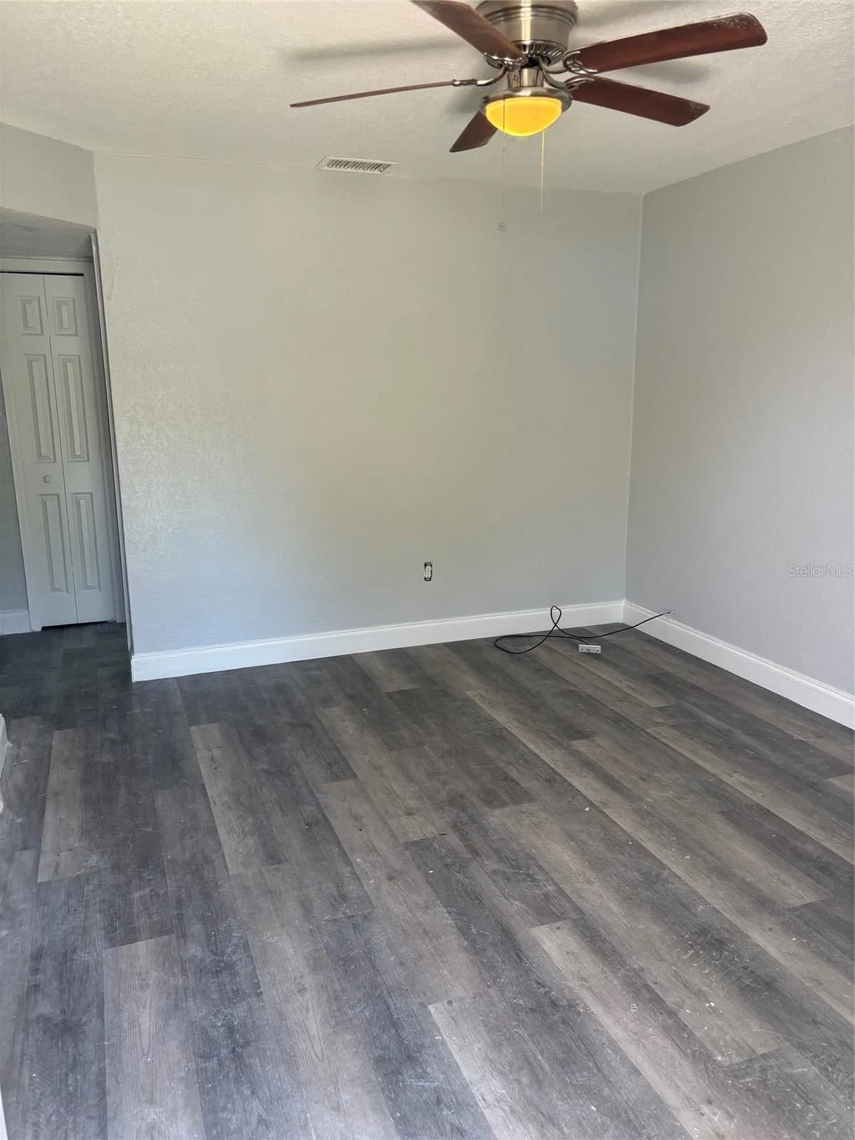 4321 LAKE LAWNE 3