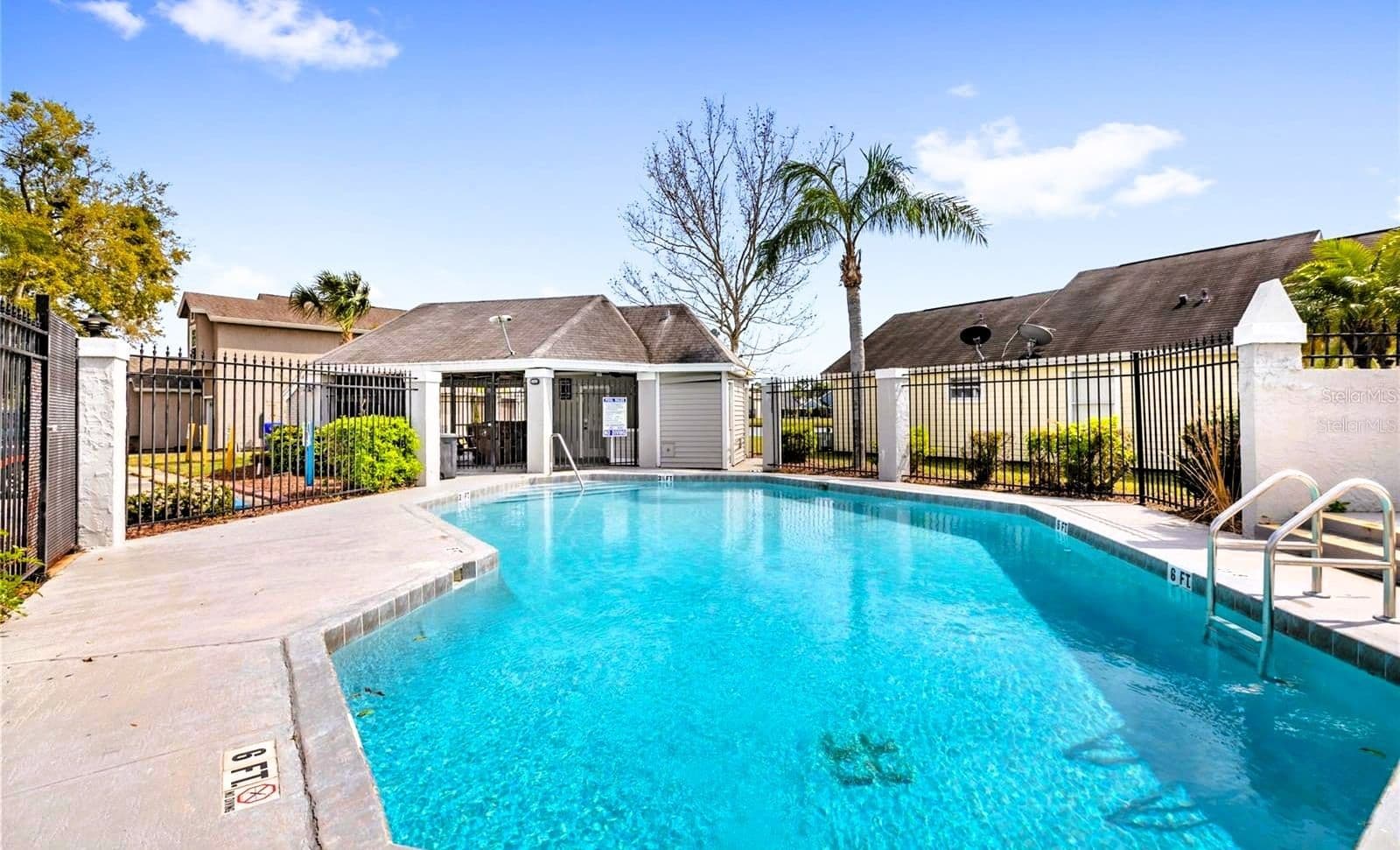 2320 PEBBLE BROOK 2