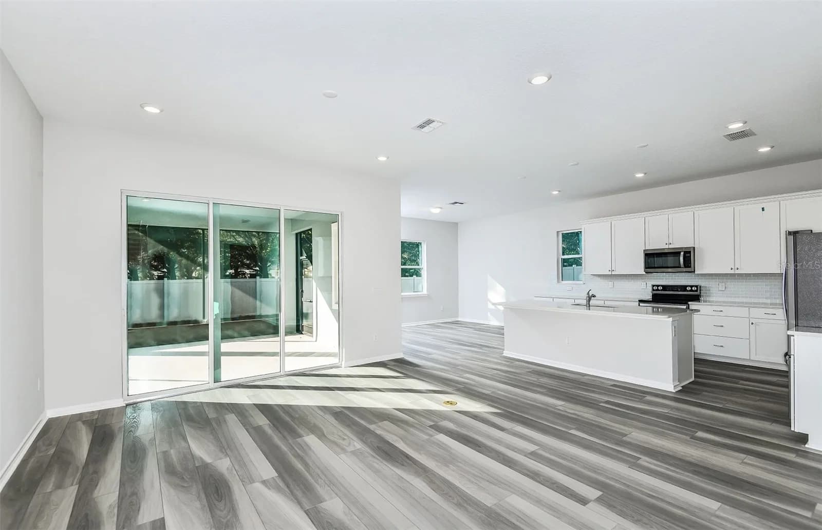 4718 HARRINGTON FIELDS DRIVE 4