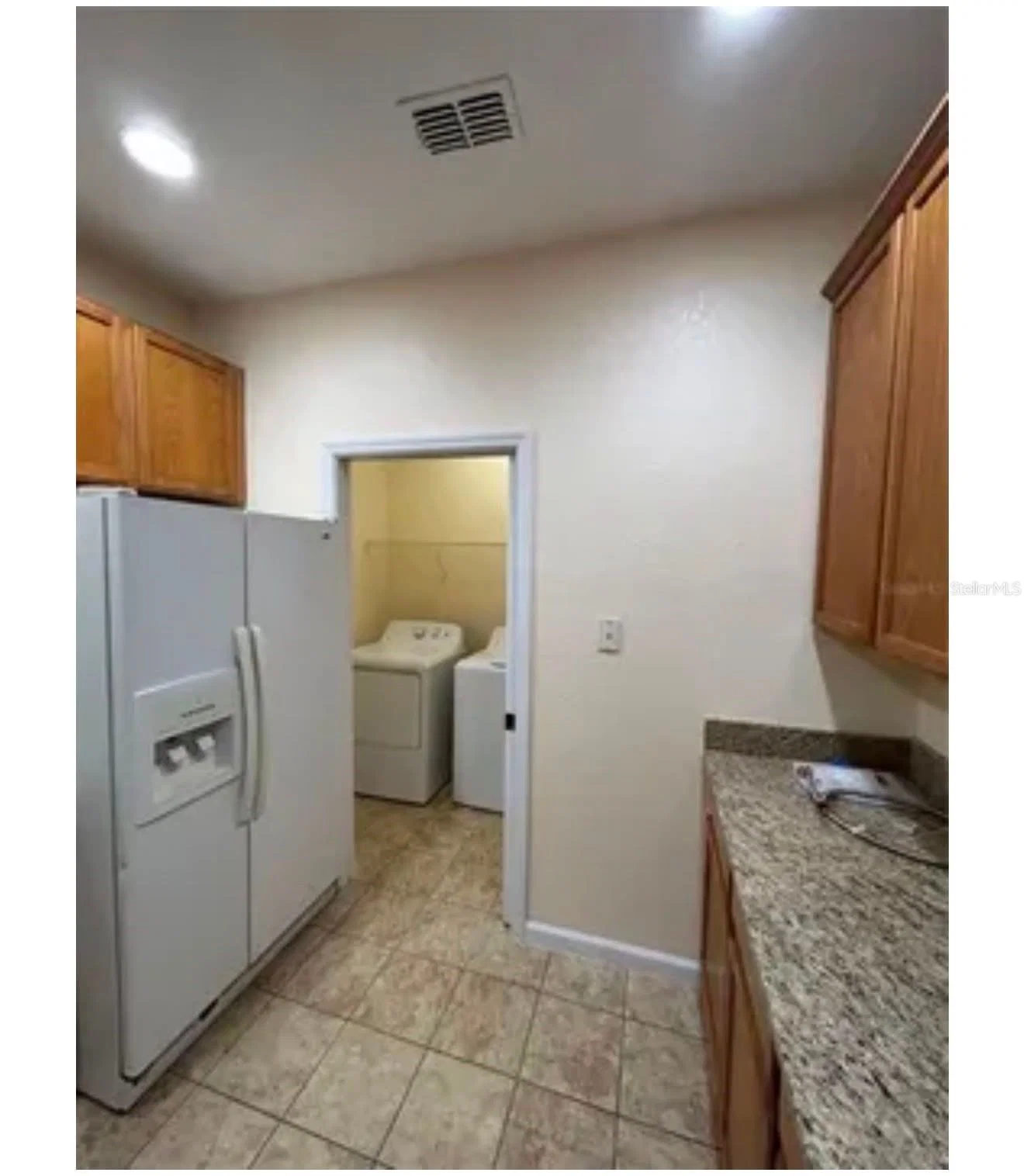3001 GREYSTONE 4