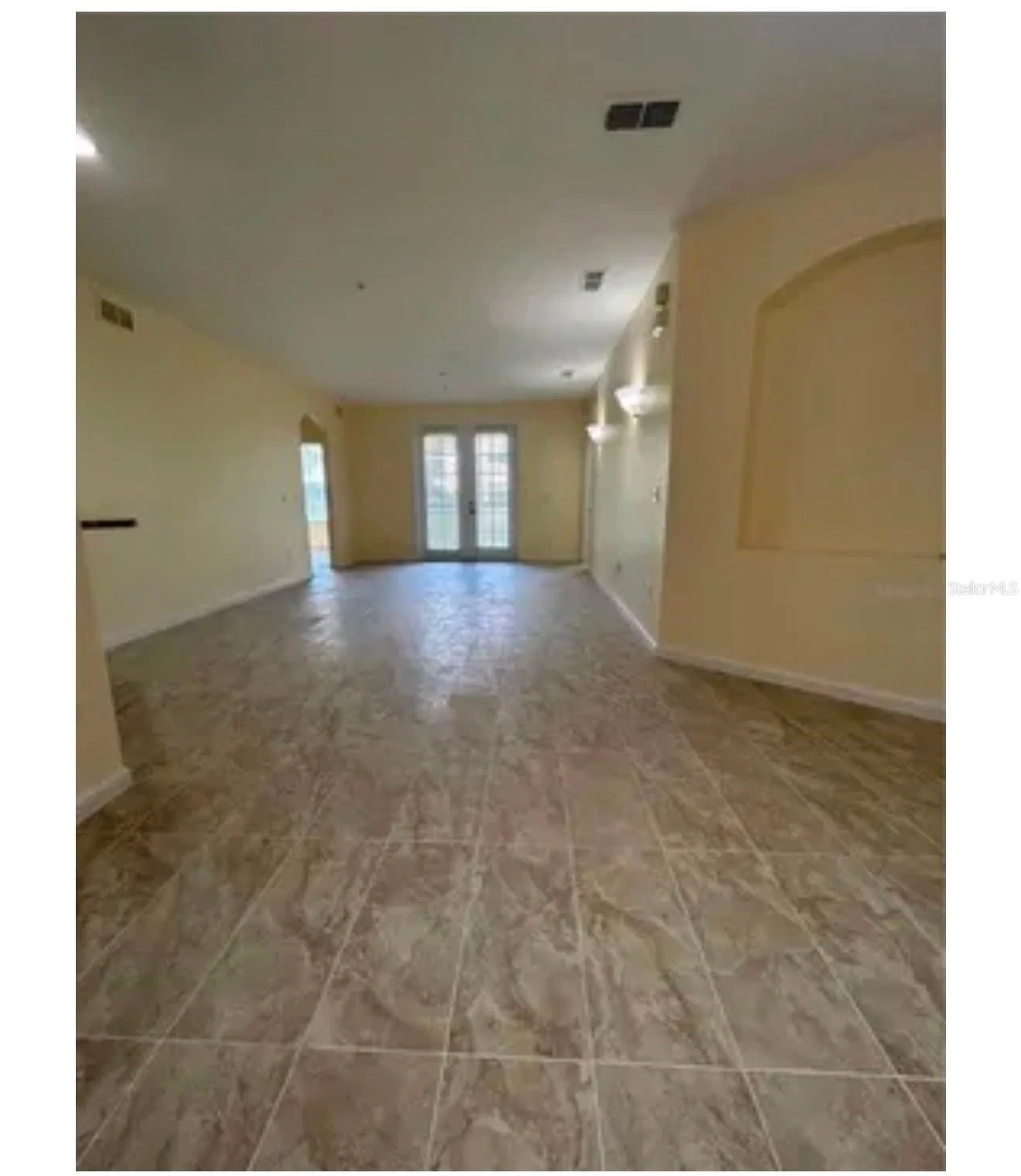 3001 GREYSTONE 5