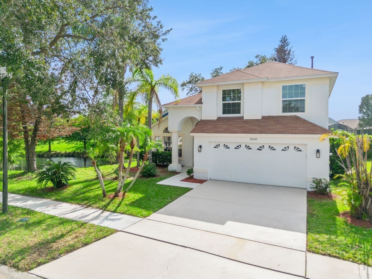 13635 WATERHOUSE 3