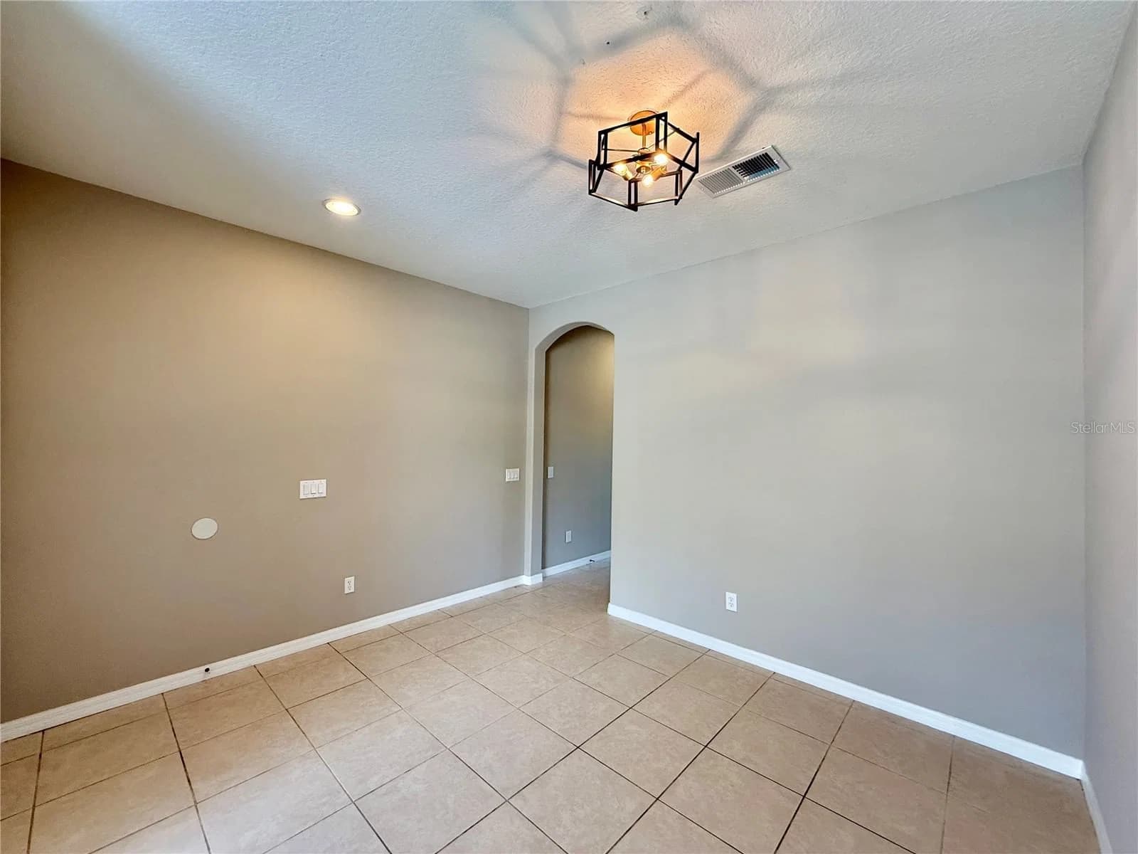 547 TERRACE SPRING 5