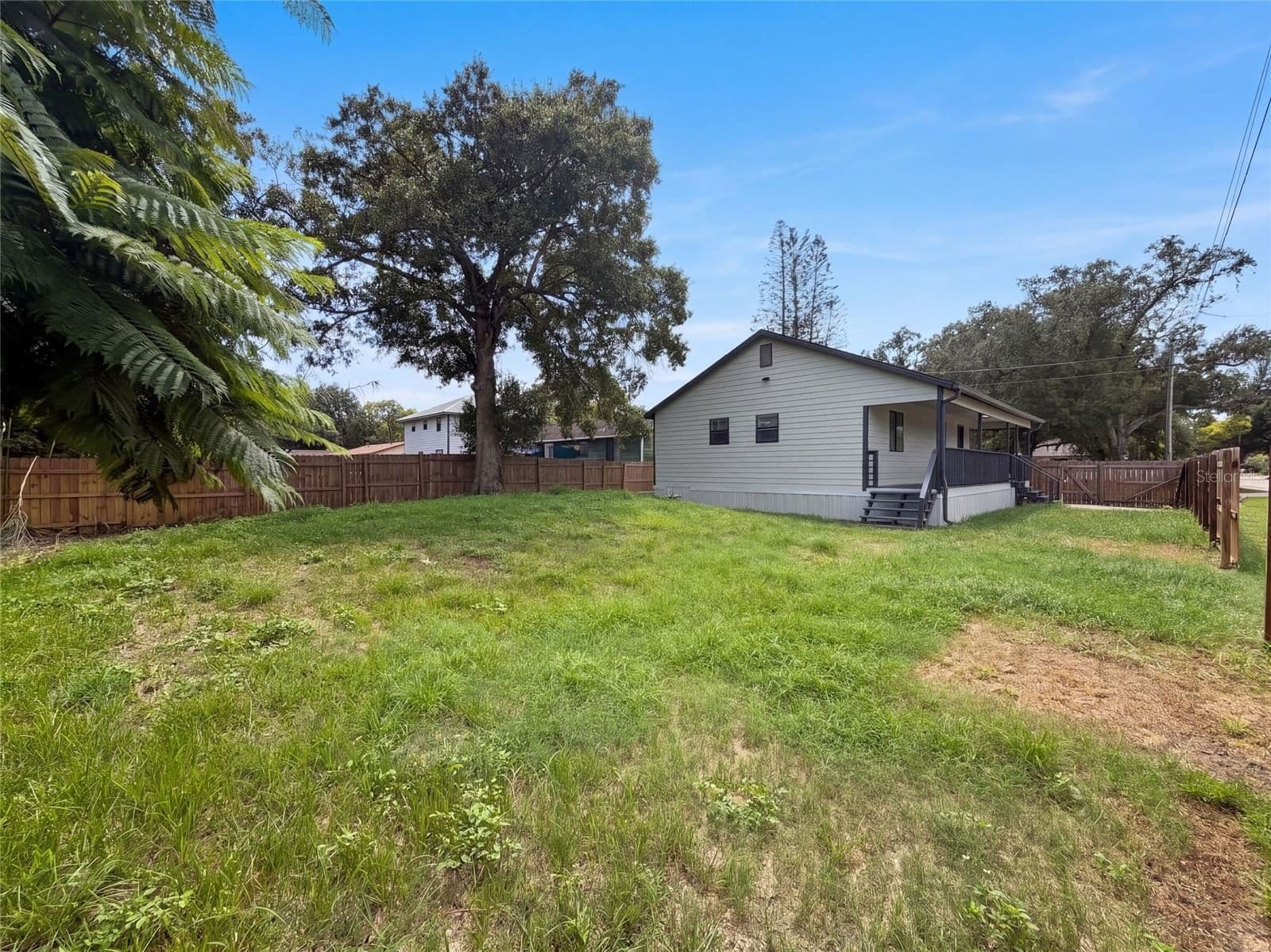 9307 8TH 5