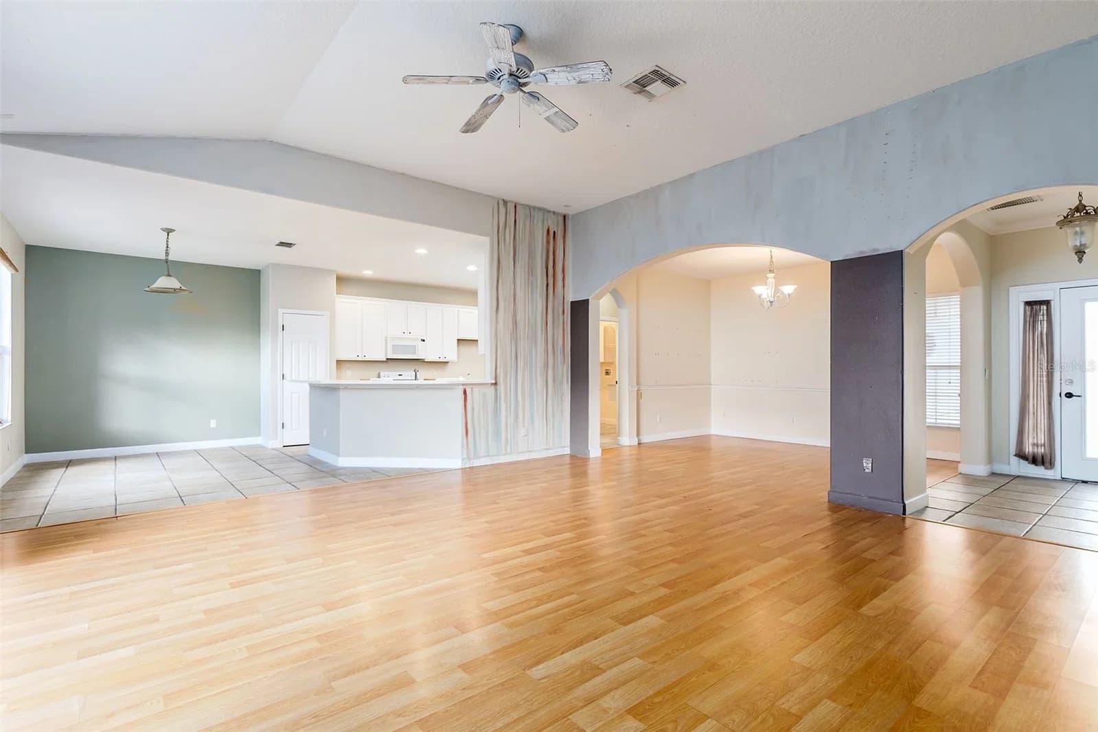 4302 CONROY CLUB Drive 5
