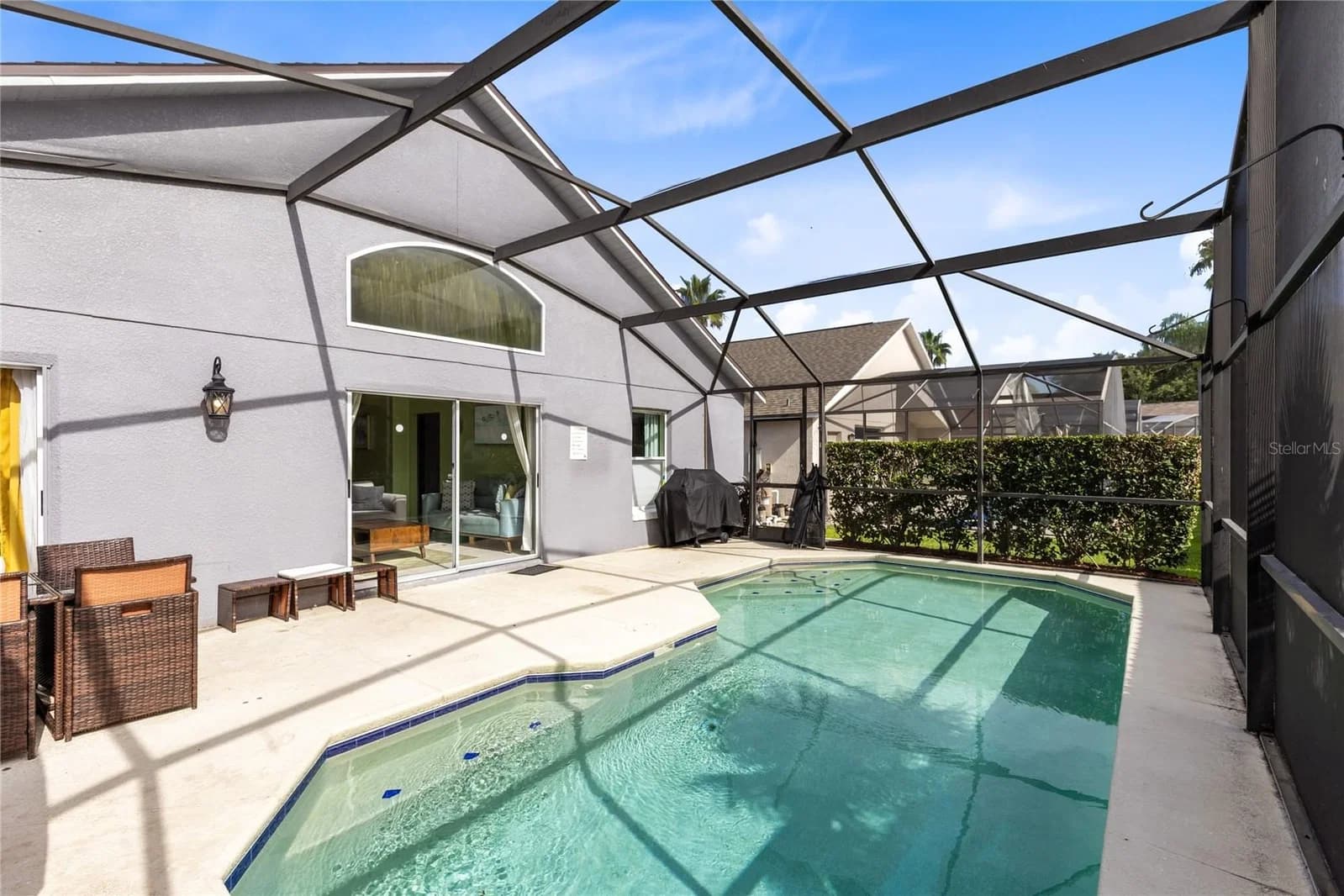 915 LAKE BERKLEY 2