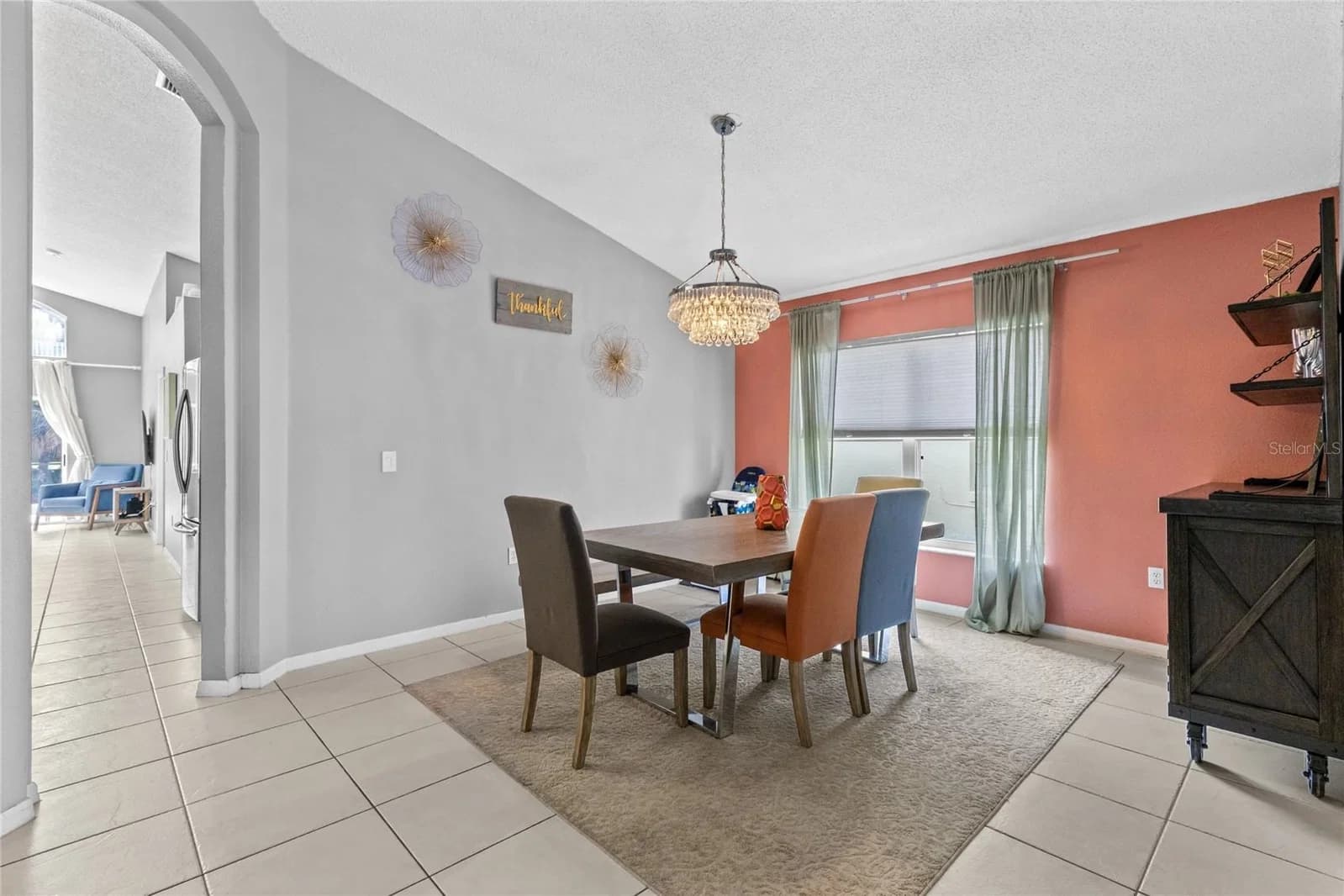 915 LAKE BERKLEY 3