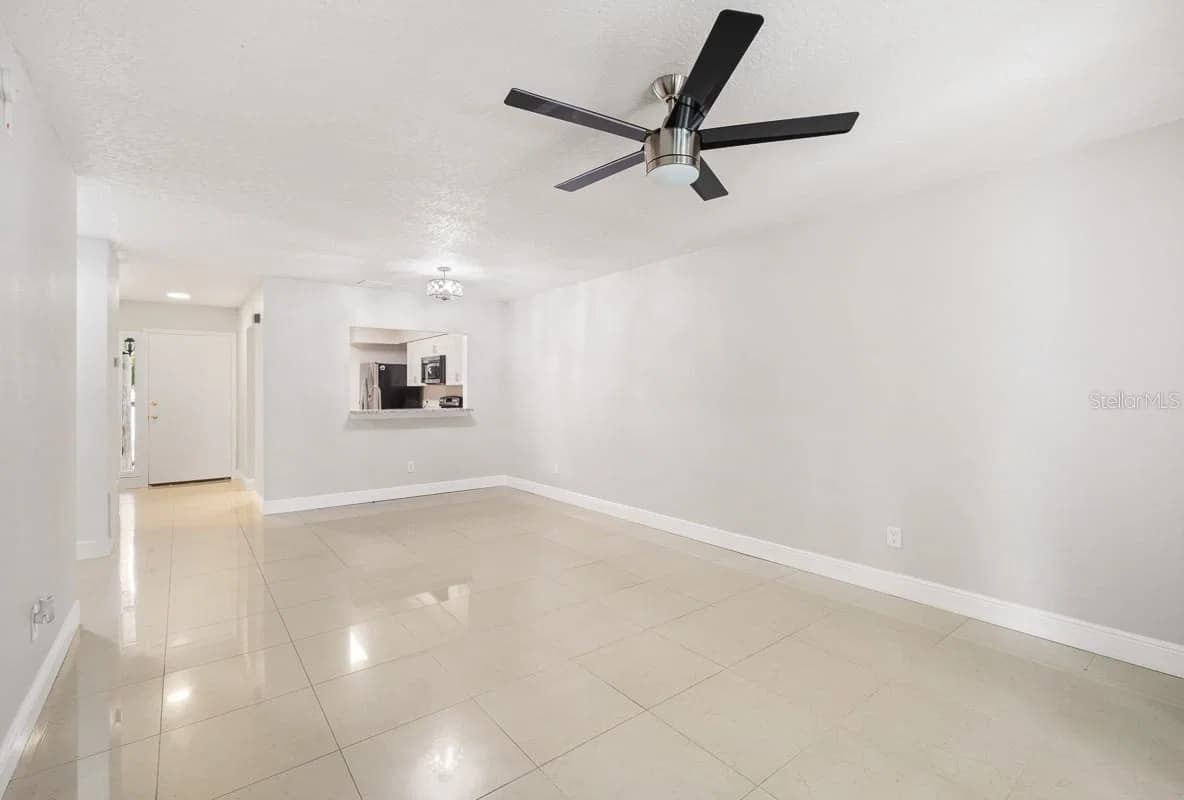 4304 MIDDLEBROOK 2