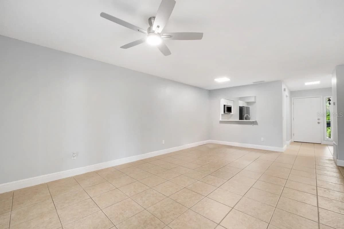 4350 MIDDLEBROOK 2