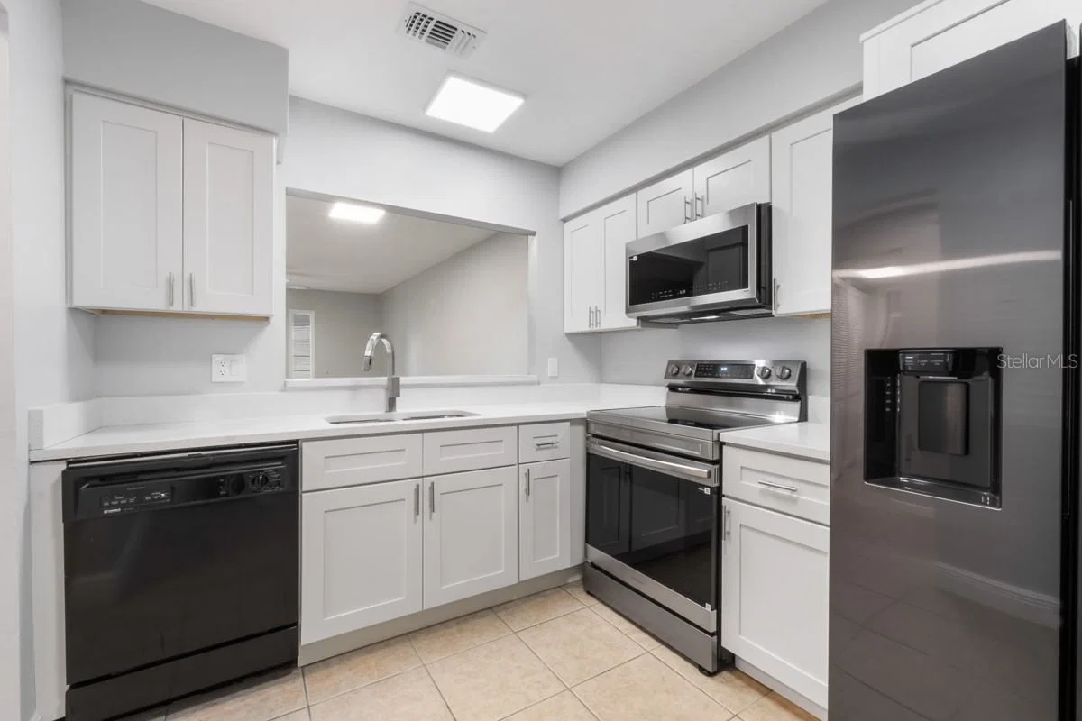 4350 MIDDLEBROOK 4