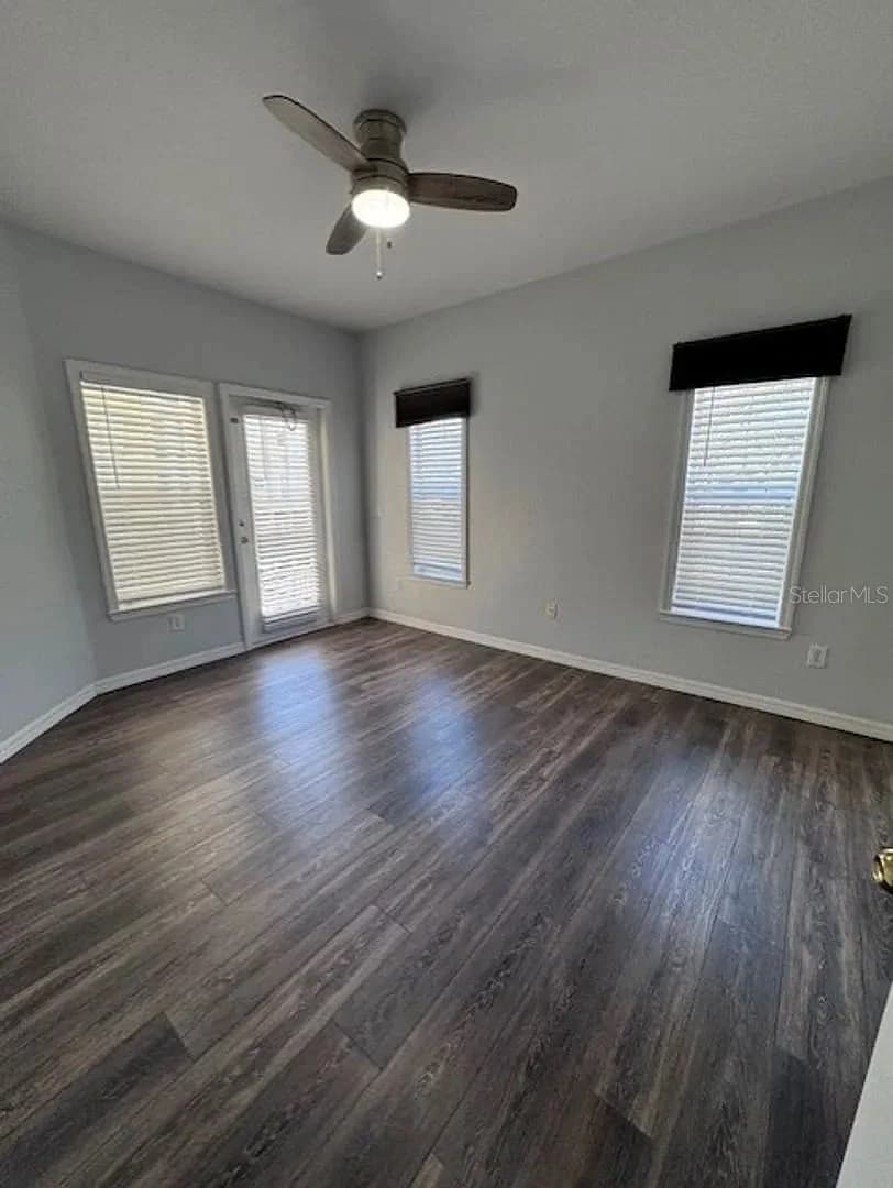 3615 CONROY 5