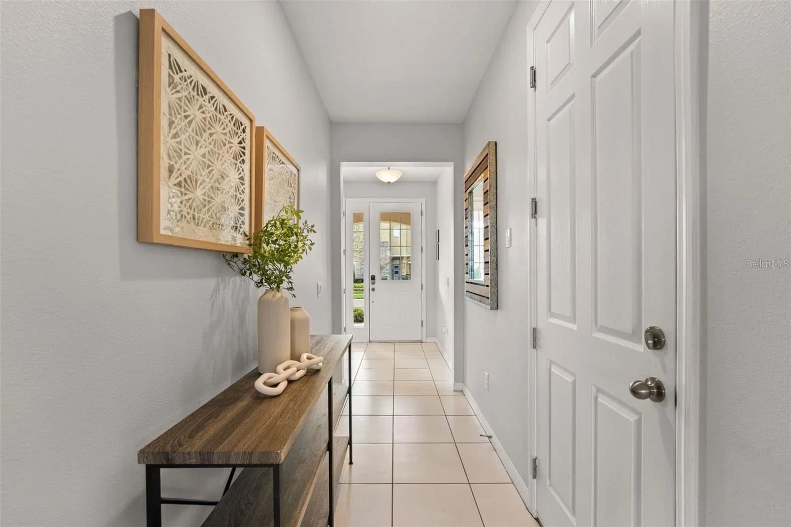 1841 SAWYER PALM 2