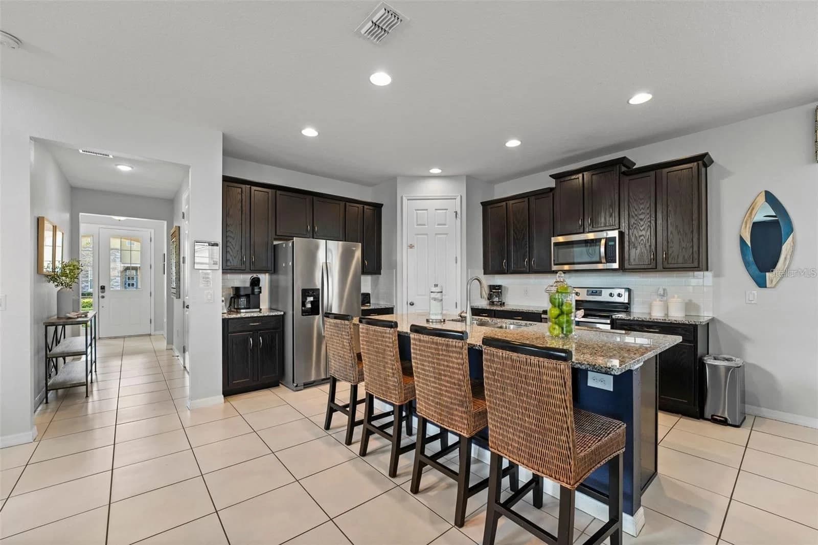 1841 SAWYER PALM 4