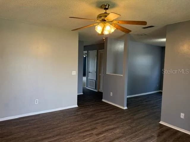 4261 PERSHING POINTE, Orlando, FL 32822 3