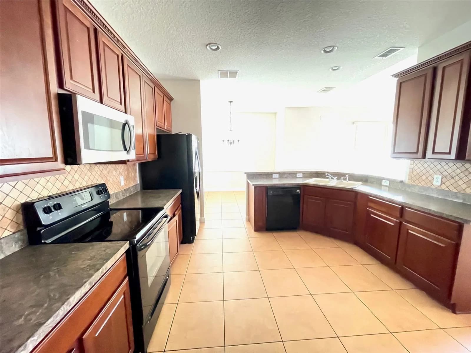 1023 WHIRLAWAY 4