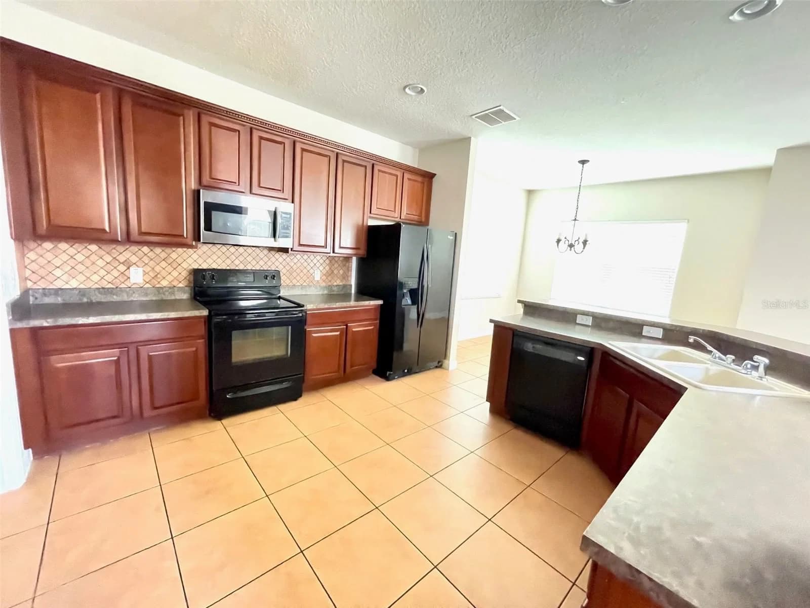 1023 WHIRLAWAY 5