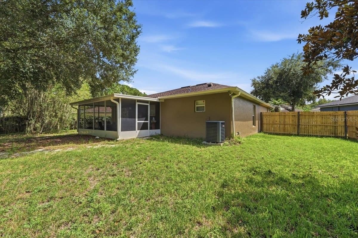 16939 CORNER BAY 2