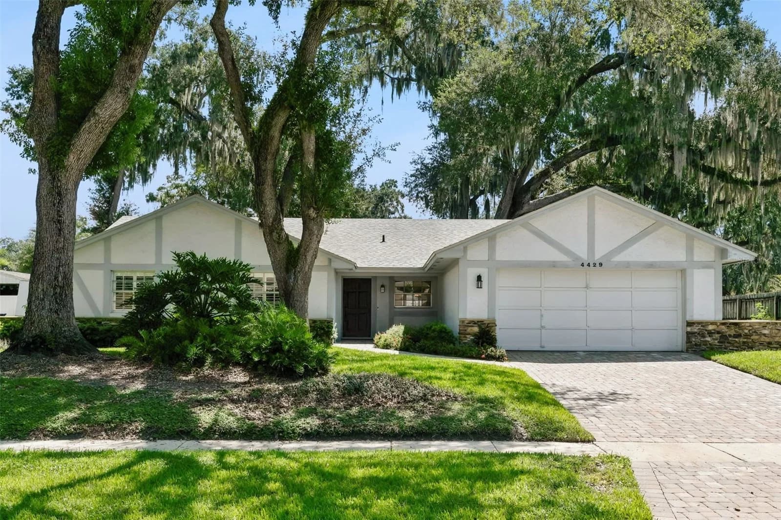 4429 CAROLWOOD 2